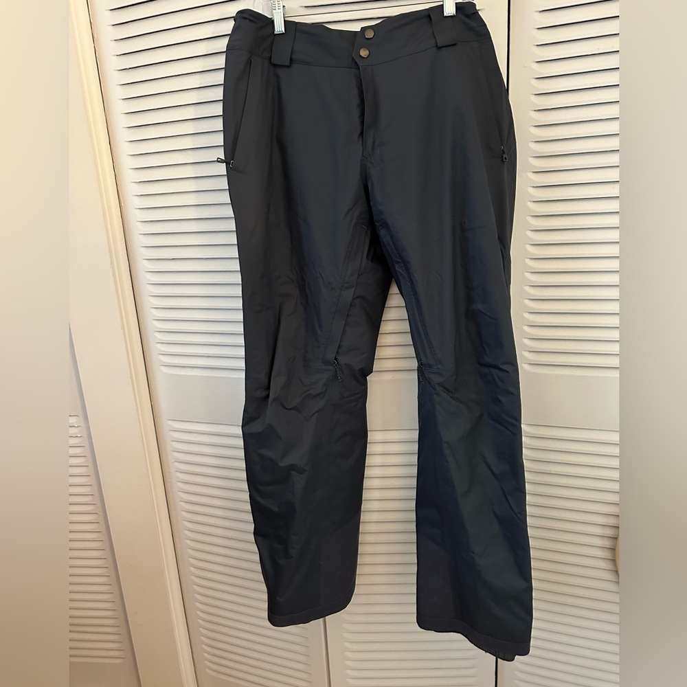 Patagonia Women's ski pants, xl